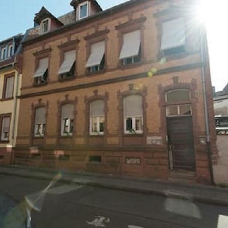 Doppelbettzimmer mit Bad Kaiserslautern Exterior foto