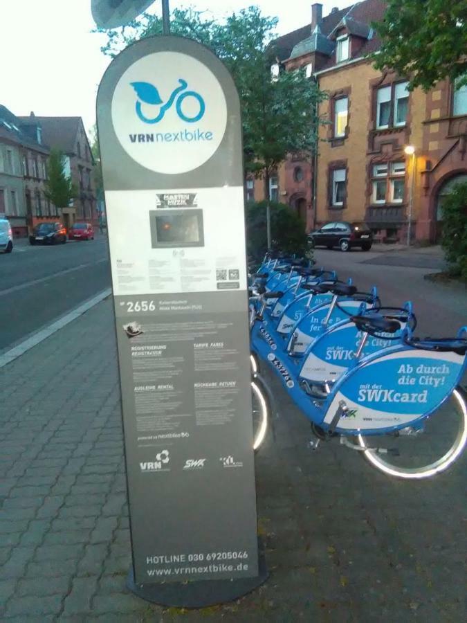 Doppelbettzimmer mit Bad Kaiserslautern Exterior foto